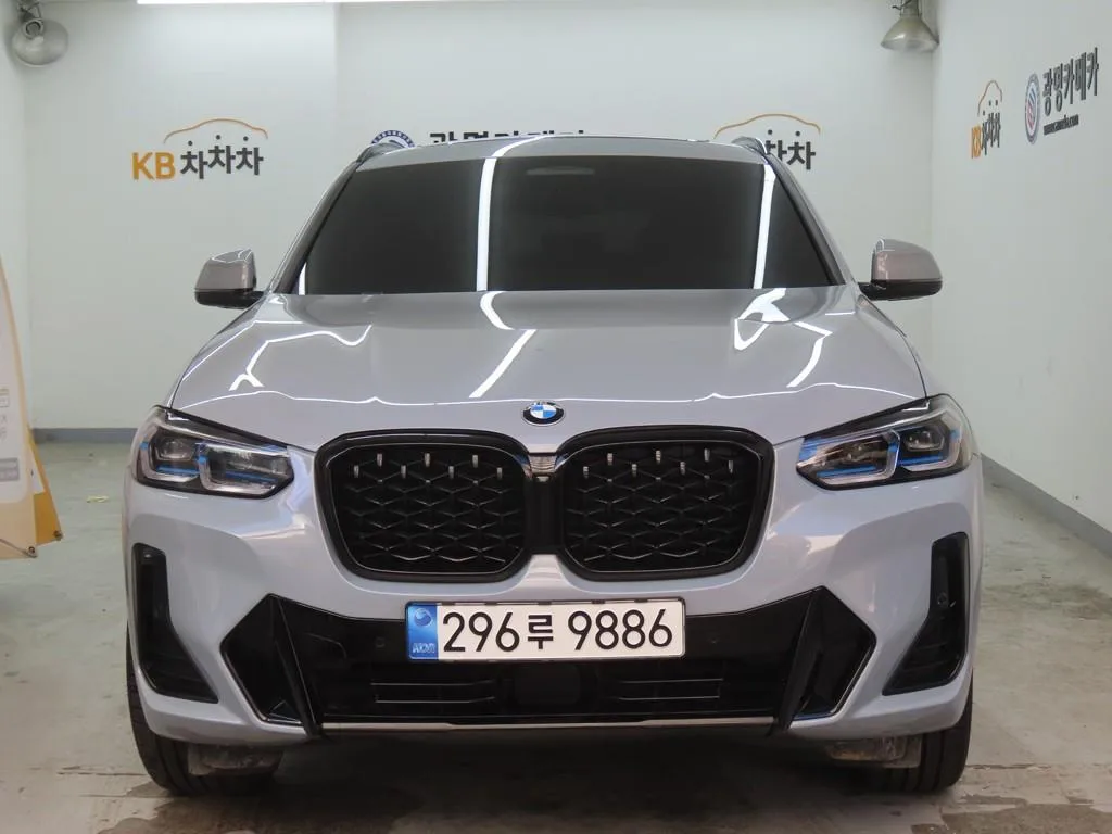2022 BMW X4