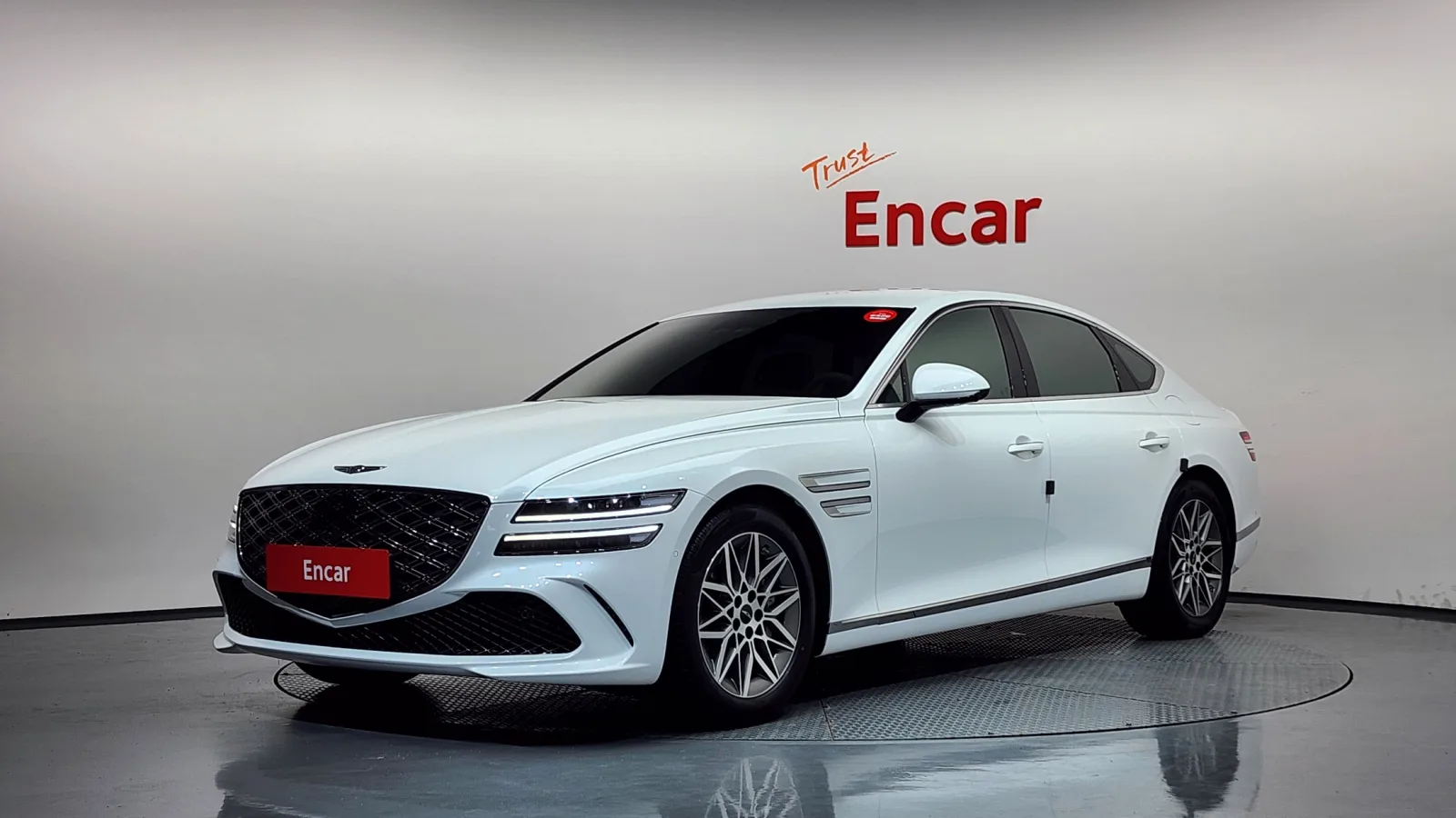 2025 Genesis G80