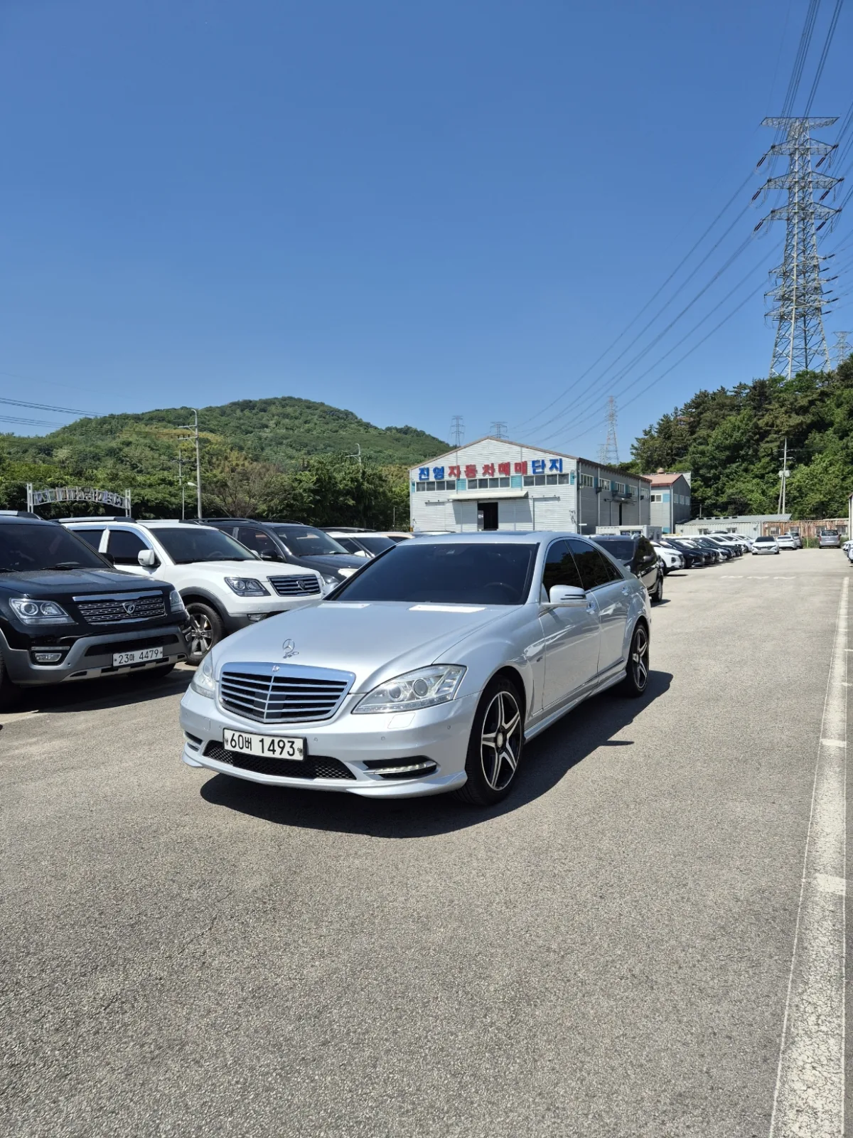2011 Mercedes-Benz S-Class