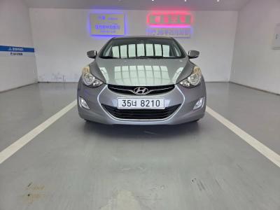 2012 Hyundai Elantra