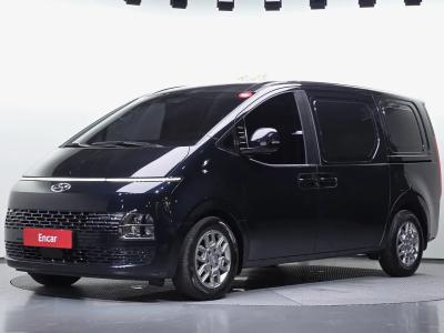 2022 Hyundai Staria
