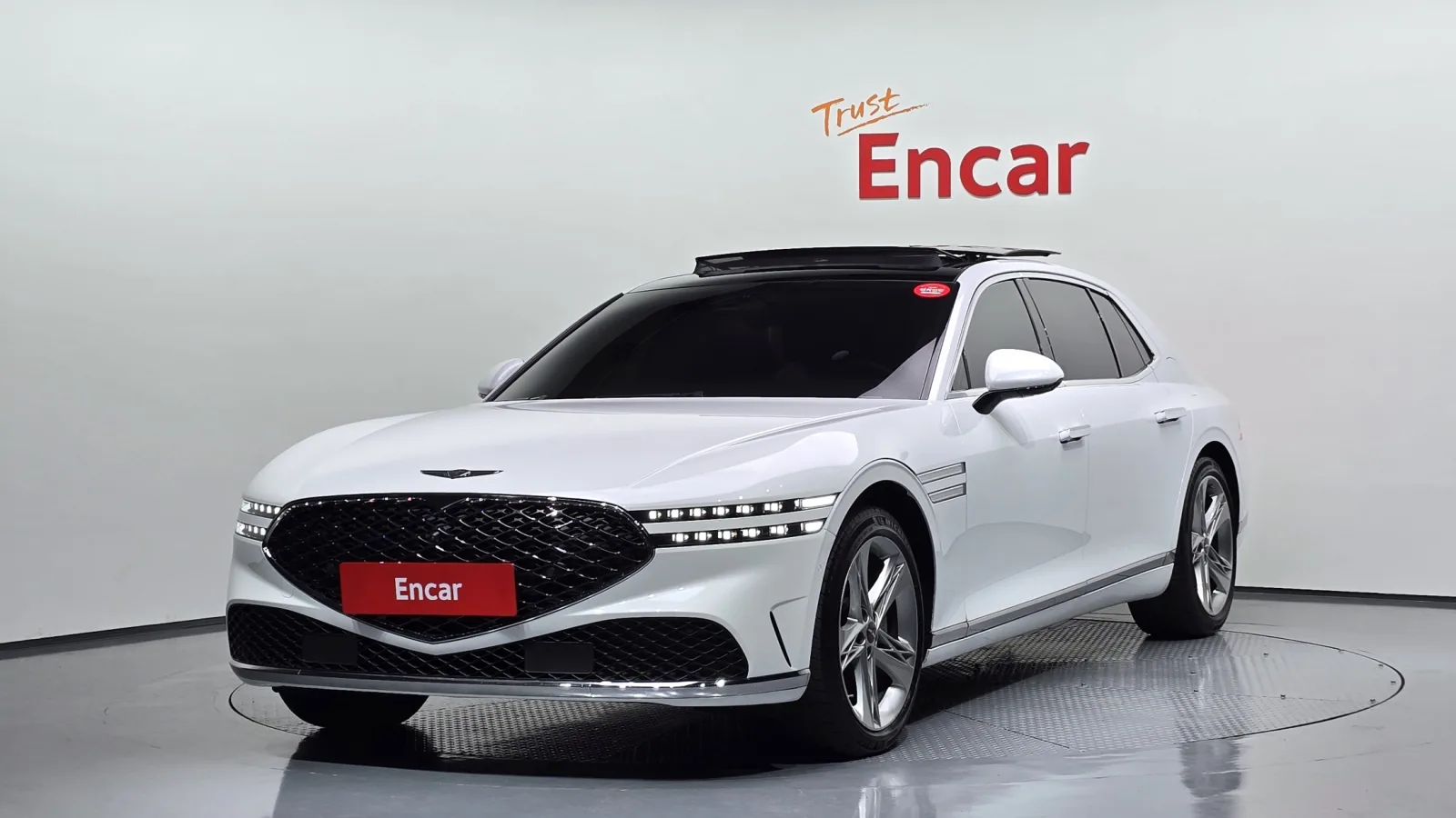 2023 Genesis G90