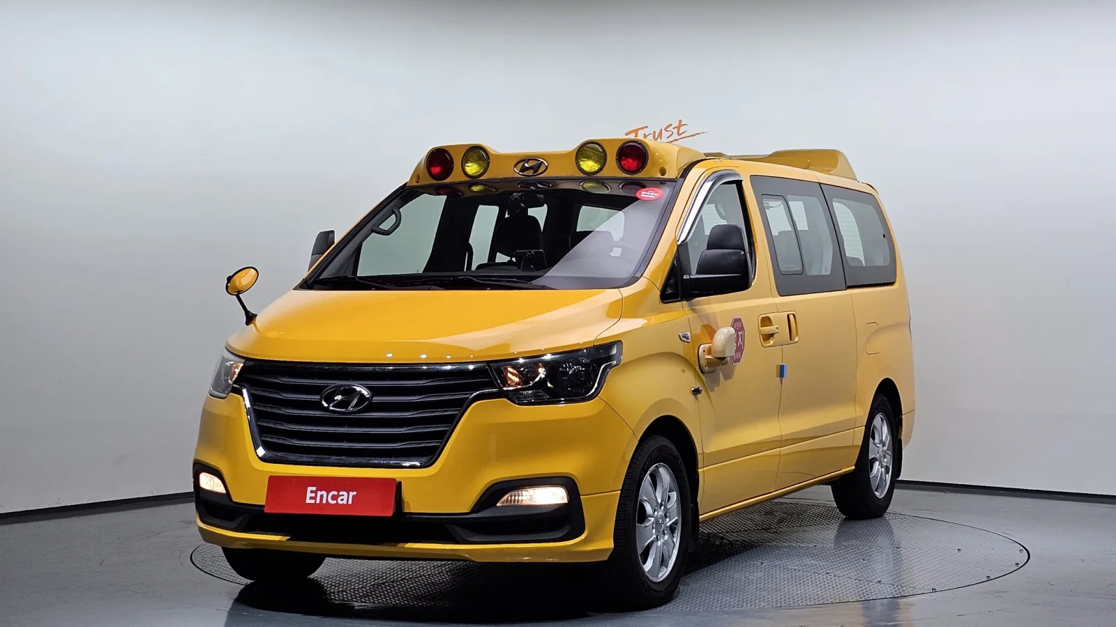 2019 Hyundai Starex