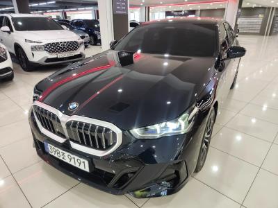 2025 BMW 5-Series