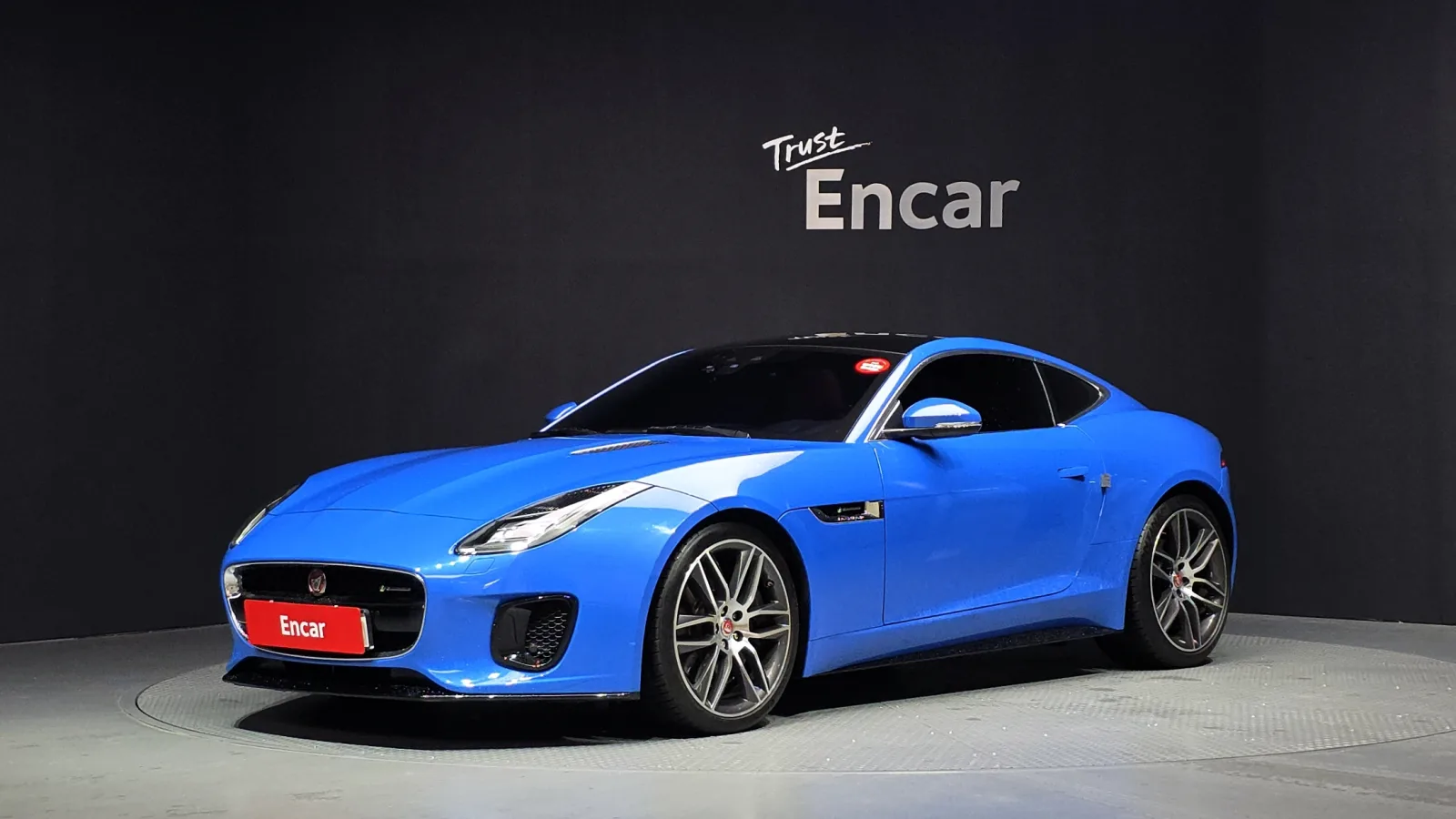 2019 Jaguar F-TYPE