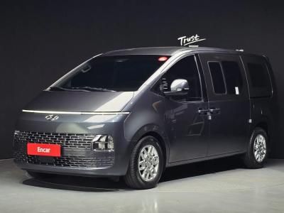 2023 Hyundai Staria