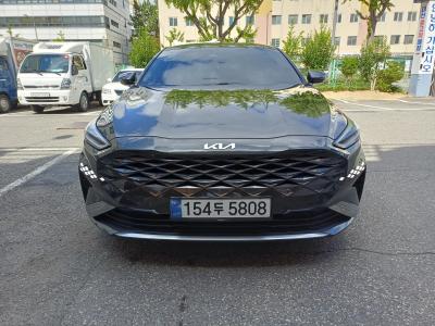 2022 Kia K8