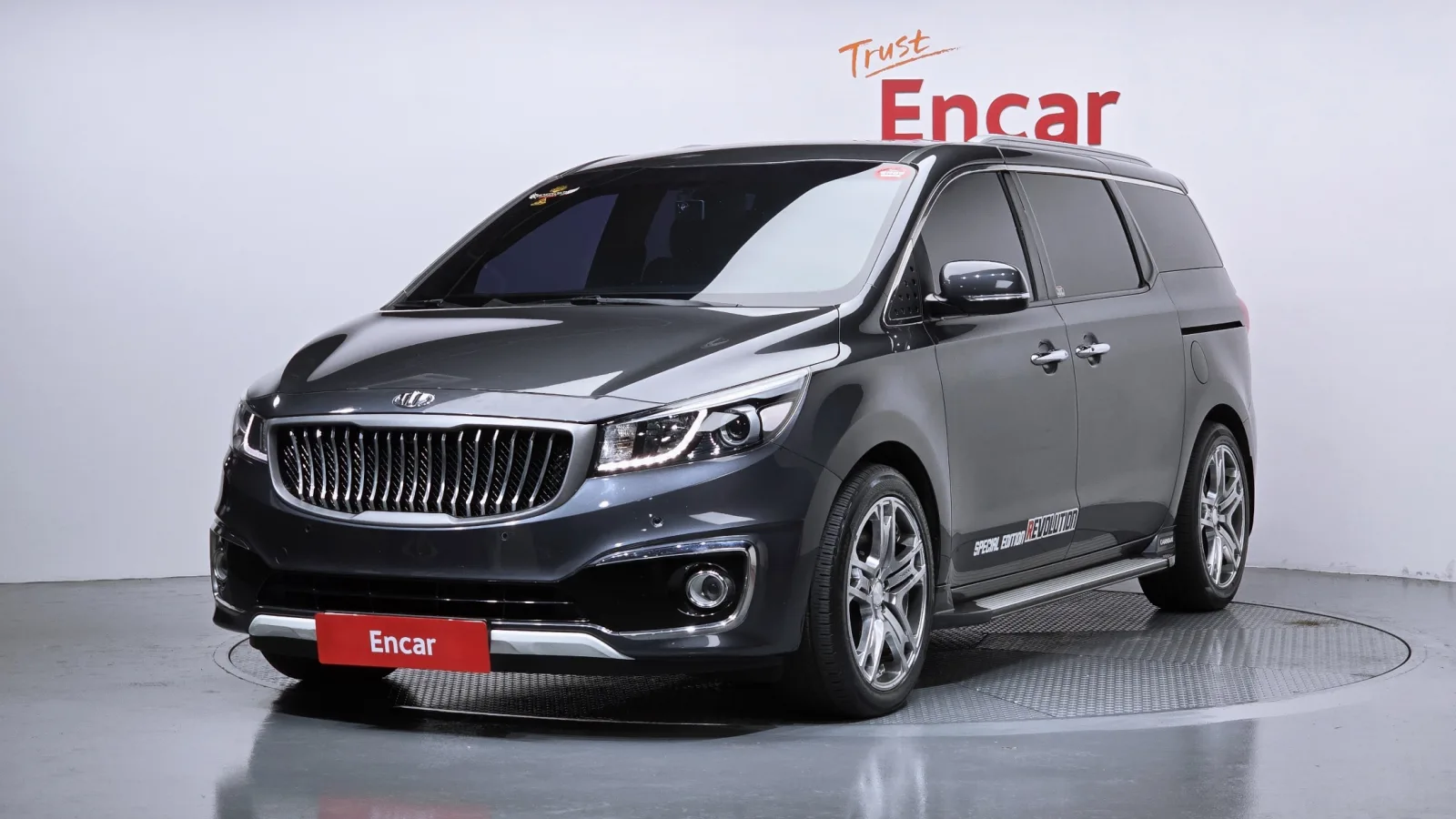 2016 Kia Carnival