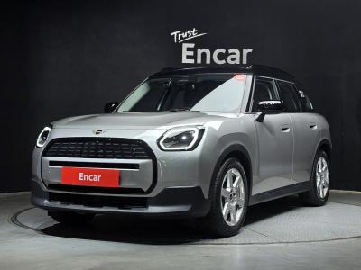2025 Mini Countryman