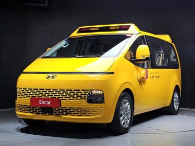 2024 Hyundai Staria