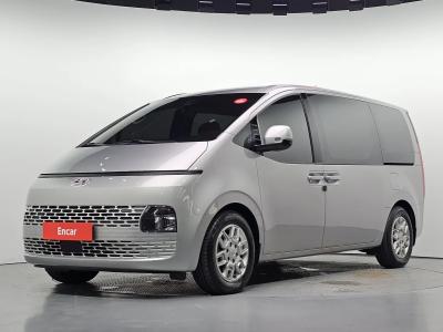 2023 Hyundai Staria