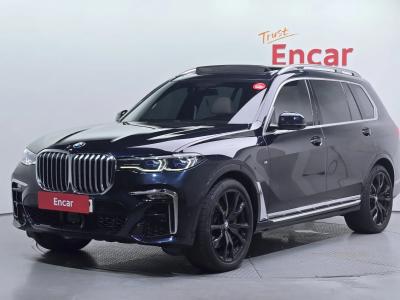 2021 BMW X7