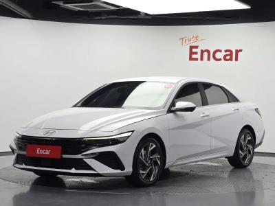 2024 Hyundai Elantra