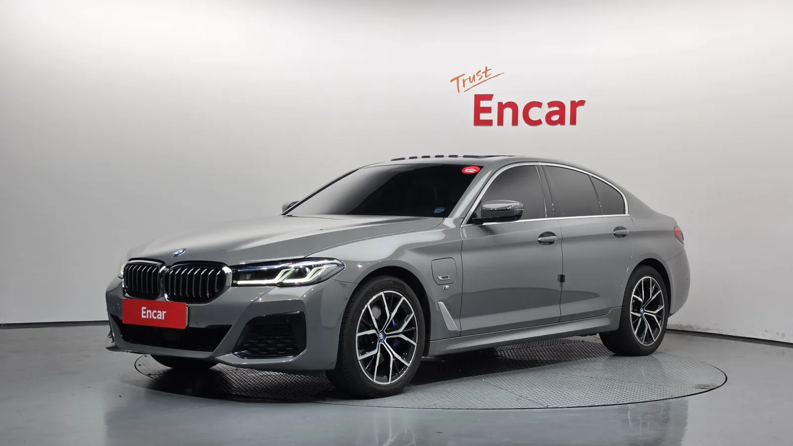 2022 BMW 5-Series