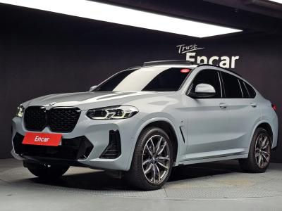 2025 BMW X4