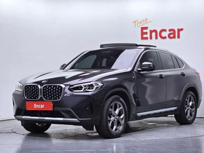 2023 BMW X4