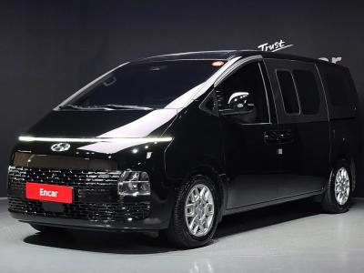 2022 Hyundai Staria