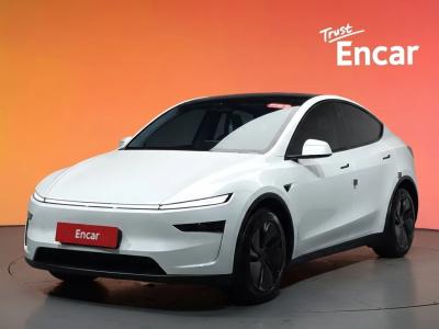 2025 Tesla Model Y