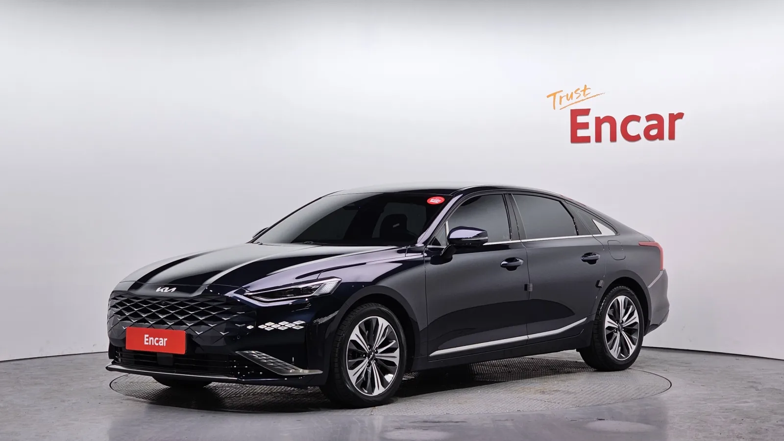 2022 Kia K8