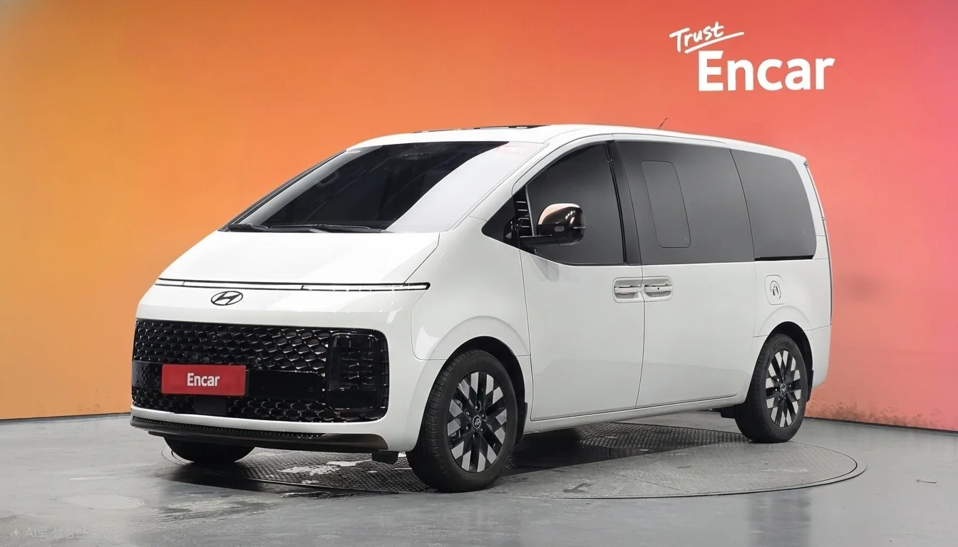 2025 Hyundai Staria