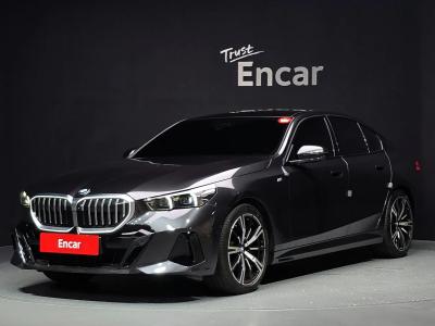 2025 BMW 5-Series