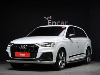 2023 Audi Q7