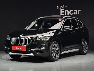 2022 BMW X1