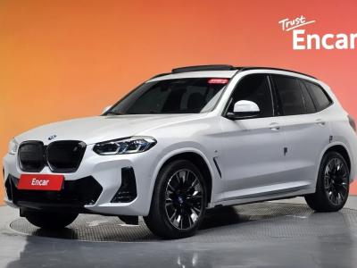 2023 BMW iX3