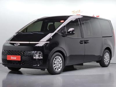 2022 Hyundai Staria