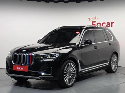 2020 BMW X7