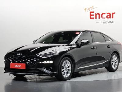 2022 Kia K8