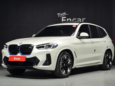 2023 BMW iX3