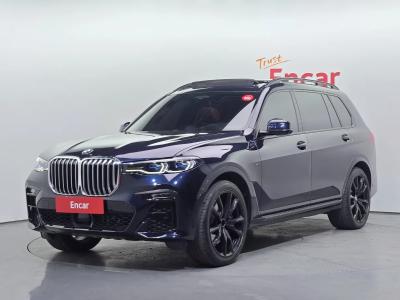 2021 BMW X7