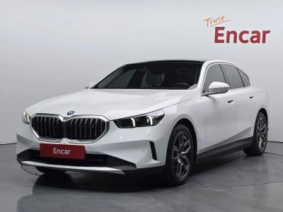 BMW i5 2025
