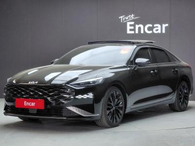 2022 Kia K8
