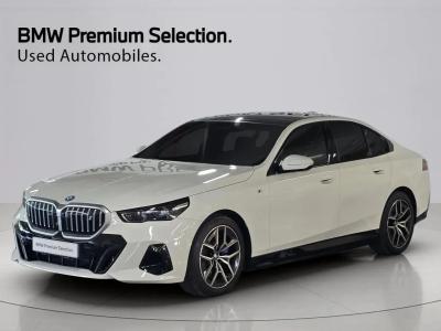 BMW i5 2025