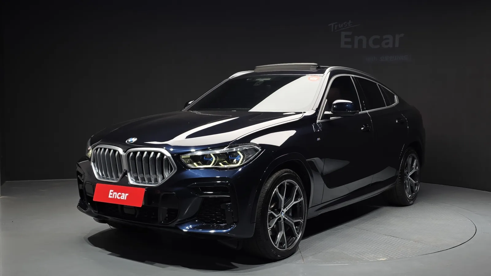 2022 BMW X6