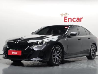 2025 BMW 5-Series