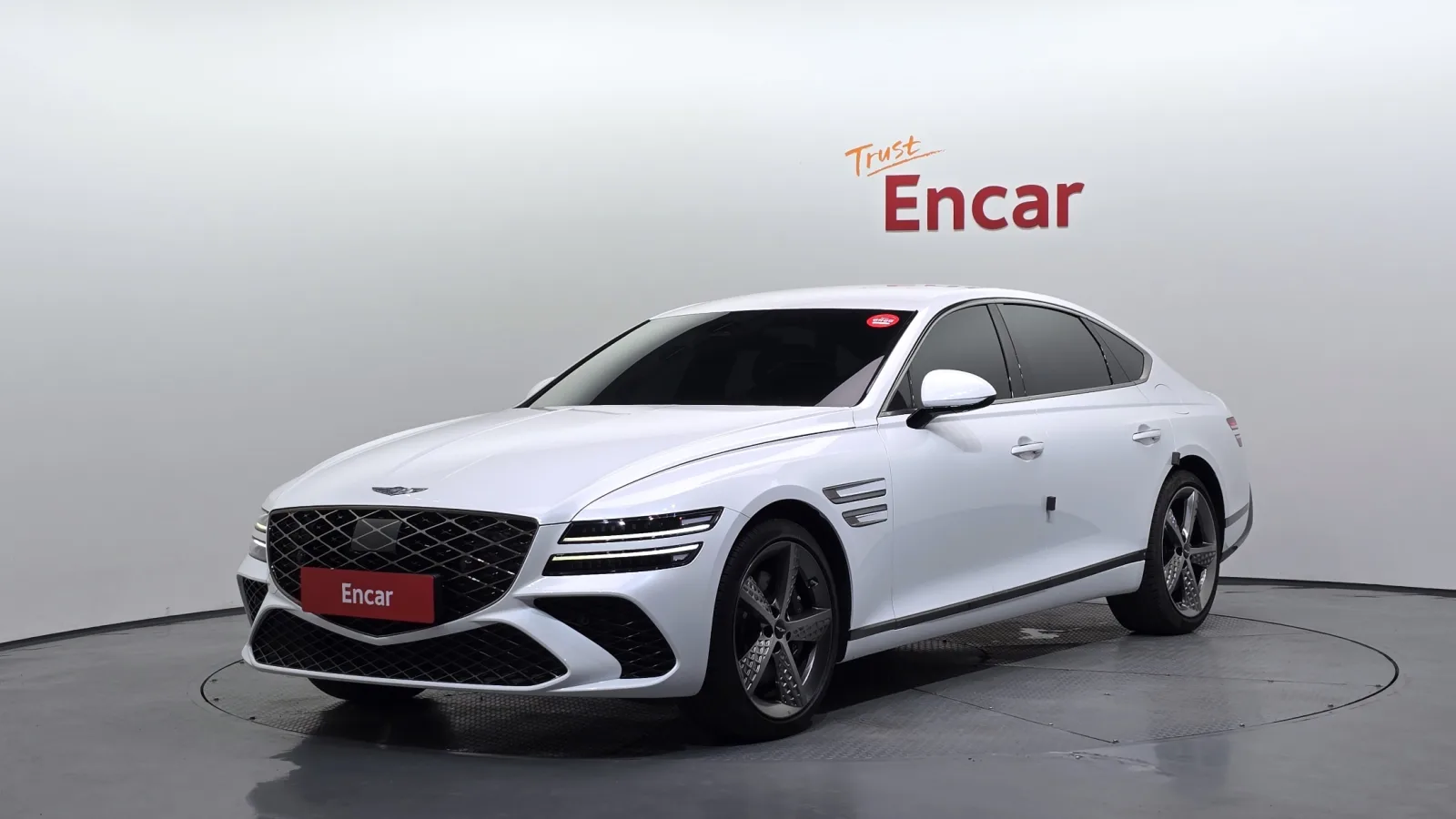 2025 Genesis G80