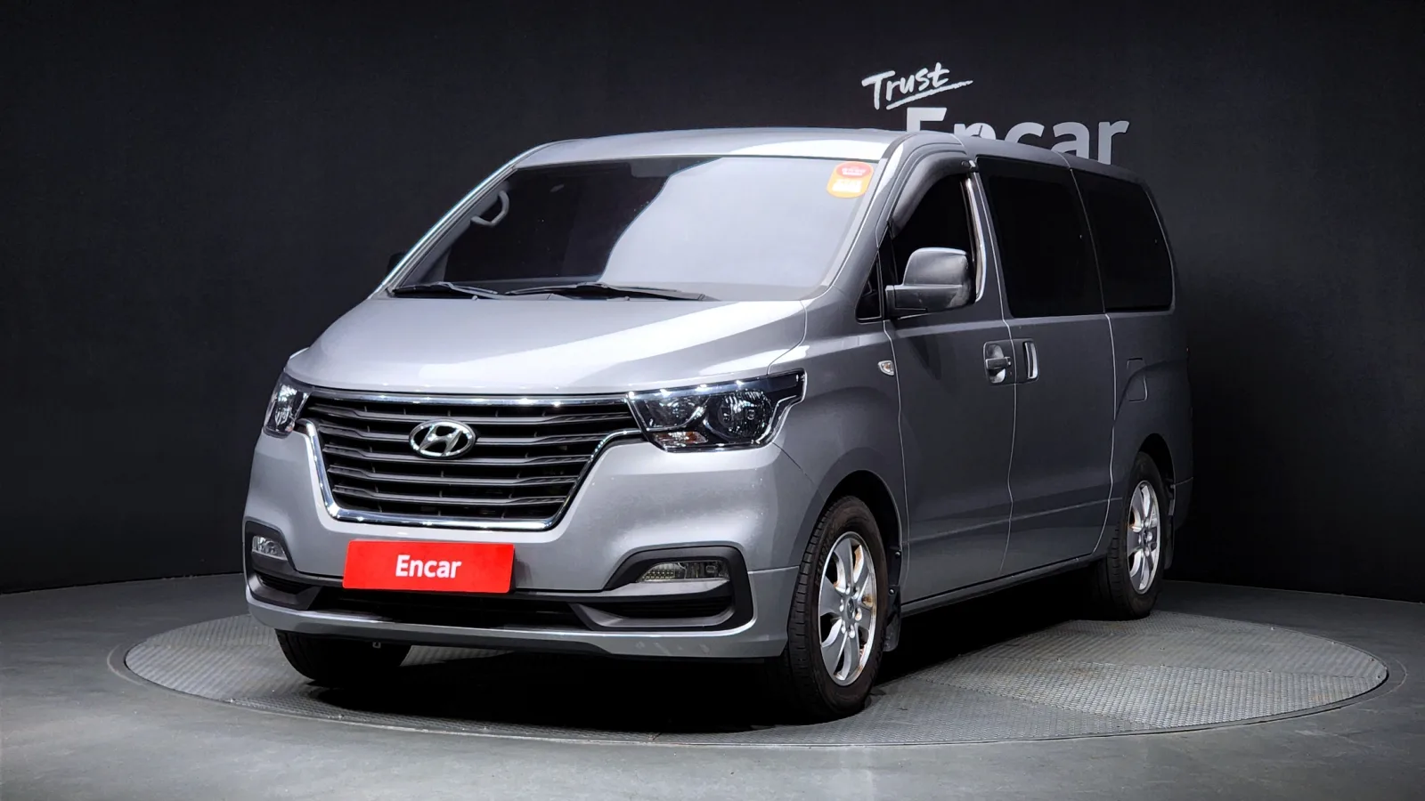 2018 Hyundai Starex
