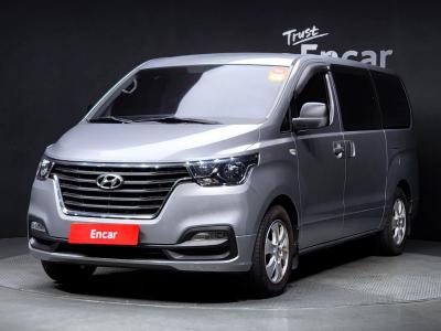 2018 Hyundai Starex