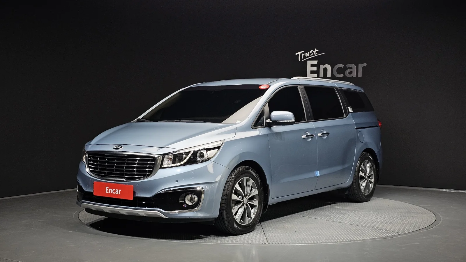 2016 Kia Carnival