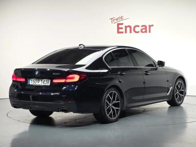 2023 BMW 5-Series