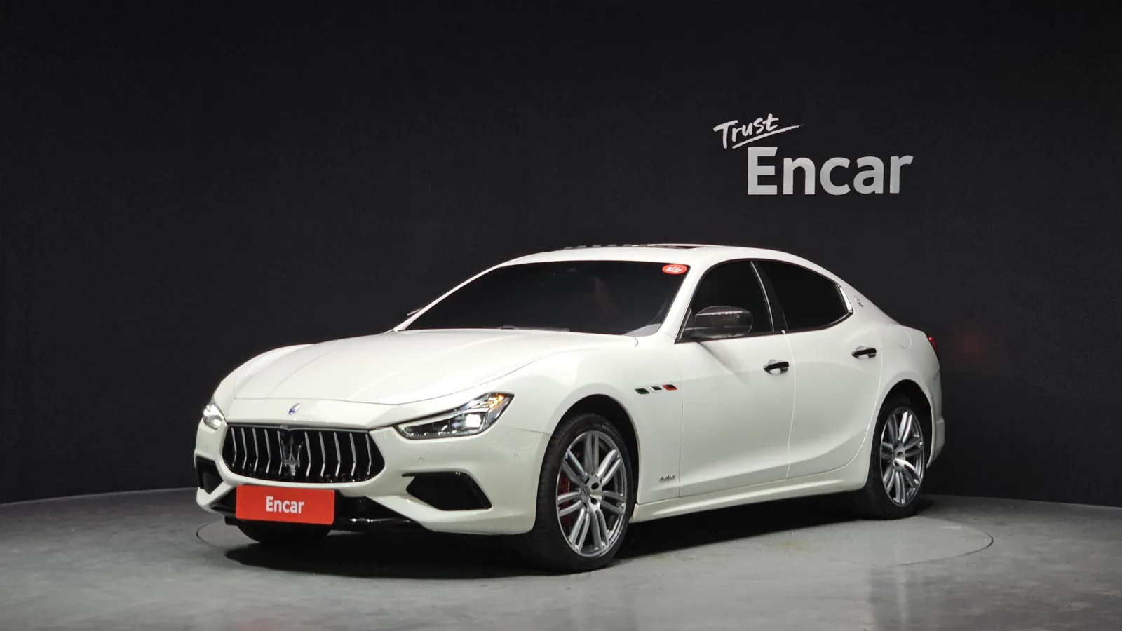 2019 Maserati Ghibli