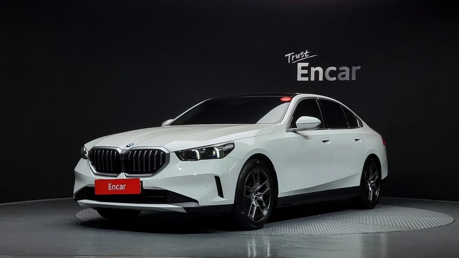 2025 BMW 5-Series