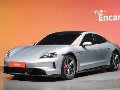 2026 Porsche Taycan