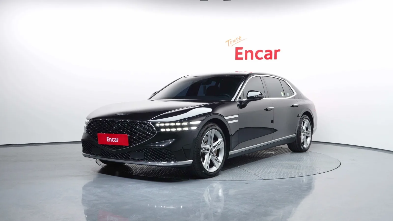 2023 Genesis G90
