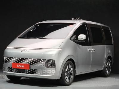 2022 Hyundai Staria
