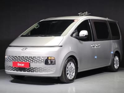2022 Hyundai Staria