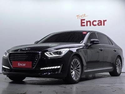 2017 Genesis EQ900